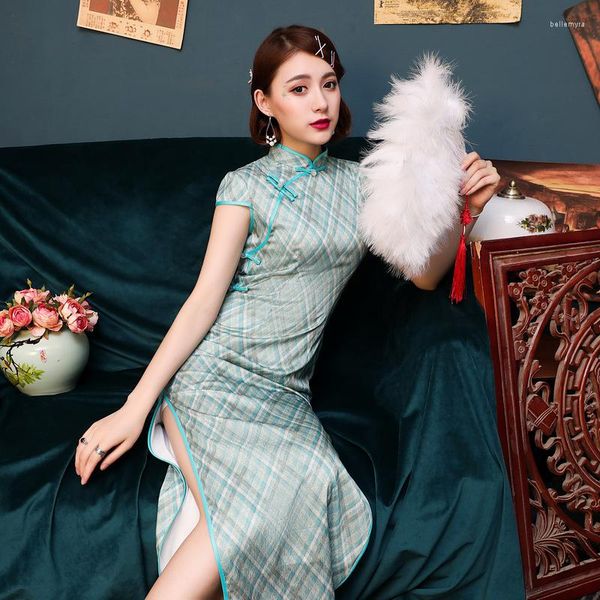 Vêtements ethniques printemps et automne quotidien mince soie Cheongsam mode rétro Long Style chinois classique moderne Qipao robe de soirée