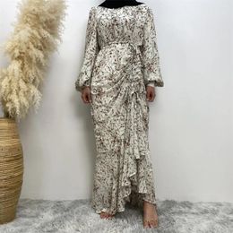 Etnische kleding lente en herfst fluwelen effen kleur moslim gewaad Midden-Oosten Abaya Arabische mode eenvoudig vest met losse mouwen