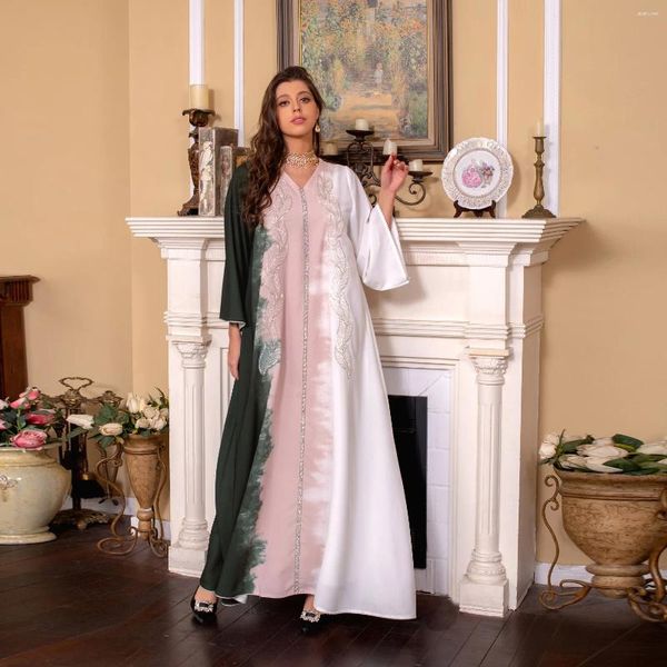 Vêtements ethniques printemps Eid Muslim Dress Femmes Abaya Bouded brodé à manches longues Ramadan Islam Dubai Arabe Robe 2024 AB344