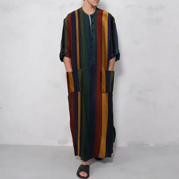 Vêtements ethniques Printemps / été Moyen-Orient Vêtements longs One Piece Arabe Stripe Imprimé Robe musulman Imprimé Robe Men