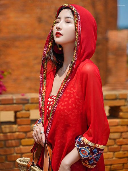 Estilo de ropa étnica con capucha a prueba de sol Top Mantón de mujer Capa roja Túnica Cárdigan largo Verano