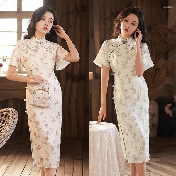 Vêtements ethniques Dames élégantes Cheongsam Été Style chinois Mandarin Col Robe Femmes Imprimer Qipao Slim Party Banquet Robe Robe