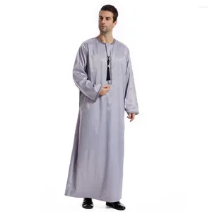 Vêtements ethniques Suadi Arabe Hommes Thobe Jubba Robe Ramadan Eid Manches Longues Thoub Moyen-Orient Musulman Abaya Robe Islamique Kaftan Musulman