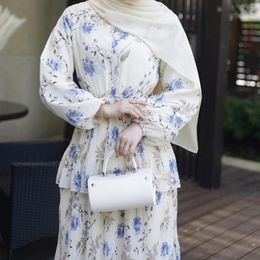 Ropa étnica Vestido largo de gasa de verano Estampado floral Capa plisada Volante Mujeres musulmanas Abaya Dubai Turk Hijabi Robe Ramadán Eid Islam