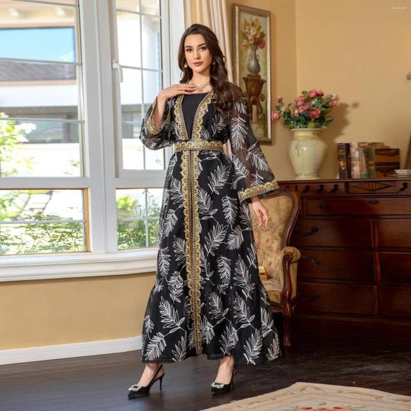 Vêtements ethniques Summer Eid al-Adha Abayas for Women 2 Piece Set Dubai Arabie Muslim Brodery Ensembles Musulman Ensembles Ramadan Caftan