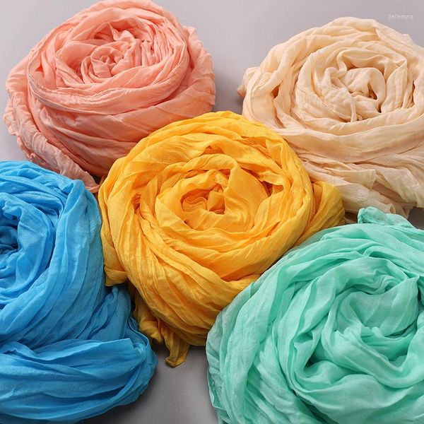 Vêtements ethniques Été Solide Couleur Crinkle Hijab Écharpe Plissée Coton Lin Foulard Musulman Pour Femmes Bandeau Islamique Longue Pashmina