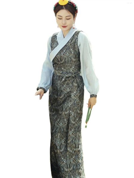 Vêtements ethniques costumes tibétains Femme National Silk Women Asian Asian Summer Long Robe Cheongsam Style Oriental Elegant Robe