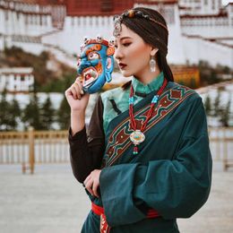 Etnische kleding Tibetaanse gewaad vrouwen borduurwerkprinses podiumshow jurk traditionele guozhuang dance gewaden jurk nationale stijl kostuums
