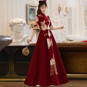 Vêtements ethniques Vintage fait à la main bouton A-ligne Qipao broderie fleur Cheongsam côté manches évasées Vestidos robes de mariée chinoises