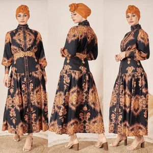Vêtements ethniques Vintage Imprimer Musulman Abayas Mode Malaisienne Femmes Robe O-cou À Manches Longues Ceinture Kaftan Robes Pour Slim Dubaï Caftan