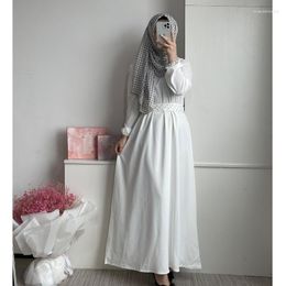Etnische kleding Wepbel Moslimjurk Abaya Dubai Women Fashion Long Nail Pearl Robe Caftan Solid Color Sleeve Islamic