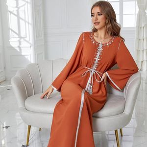 Etnische kleding Wepbel Oranje Ramadan Abaya Moslimjurk voor vrouwen Islamitische Hijab Rhinestones Arabisch Turkije Kaftan Robe Maxi
