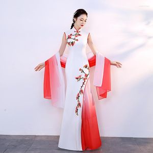 Vêtements ethniques blanc Sexy Satin robes chinoises robe femmes grande taille mince Qipao longues paillettes soirée Cheongsam élégant Vestidos