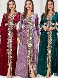 Etnische kleding Winter Velvet Moslimjurk Vrouwen Abaya Borduurwerk Marokko Party Dikke Split Abayas Kaftan Islam Turkije Arabisch Long Robe 230227
