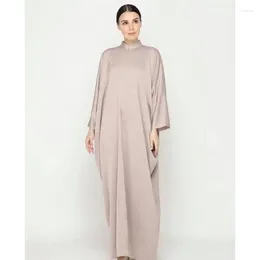 Etnische kledingvrouw Turkse Arabië Avondjurken Solid Stand Collar Muslim Jurk Bat Sleeve Midden-Oosten Dubai Abaya Loose plus-size