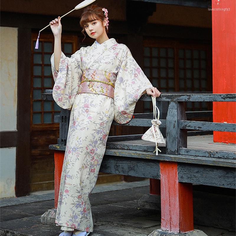 Etniska kläder Kvinnors traditionella japanska kimono Japan Style Floral Prints Classic Yukata Cosplay Dress Performing Wear Bathrobe