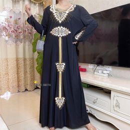 Etnische kleding Vrouwen Abaya Long Robe Hoogwaardige moslimjurk Turkije Dubai Marokkaanse Kaftan Turkse islamitische jurken Al118