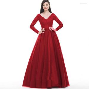 Etnische kleding Vrouwen kleden gaaskant met lange mouwen bruidsmeisje rode toast hoge taille a-woord dweil de vloer elegant