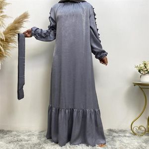 Vêtements ethniques Femmes Robe Plaine Simple Européen et Américain Long Tempérament Solide Couleur Lâche Robe En Mousseline De Soie Pull Abaya