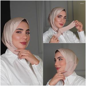 Ropa étnica Mujeres Musulmán Modal Hijab Ajustable Alta Elasticidad Color Sólido Base Sombrero Correa Botones Hijabs Suave Islámico Envolturas Cabeza 2023