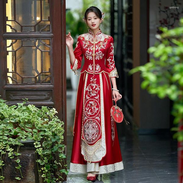 Vêtements ethniques Femmes Rétro Robe de mariée chinoise Paillettes Perles Broderie Traditionnelle Cheongsam Vintage Rouge Formelle Qipao