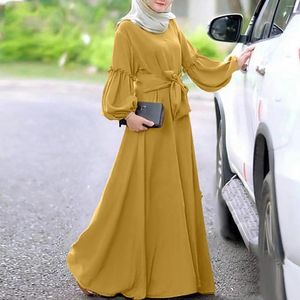 Vêtements ethniques Femmes Musulmanes Couleur Solide À Manches Longues Col Rond Robes À Volants Vêtements De Prière Ramadan Abayas Pour Femmes Dubaï Robe Modeste