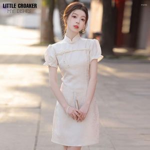 Vêtements ethniques Femmes Short Qipao Cheongsam 2024 Jeunes filles mignonnes Été chinois Small Tall Jacquard Robe modifiée