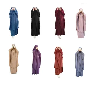 Vêtements ethniques Femmes 2 pièces Robe de prière musulmane à manches longues Hijab écharpe Khimar et jupe ensemble islamique Abaya pleine longueur Kaftan Robe