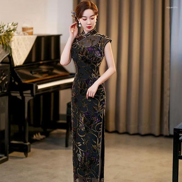 Ropa étnica Yourqipao Verano 2024 Terciopelo Cheongsam Manga corta Madre elegante Qipao Vestido de noche tradicional chino para tallas grandes