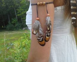 Etnische zigeuner tribal verstelbare lederen arm armbanden voor vrouwen bohemian punk feather armlet party mode-accessoires bijoux