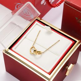 ETHSHINE Simple Double coeur pendentif collier nom personnalisé collier pour femmes Couple en acier inoxydable collier anniversaire bijoux 240315
