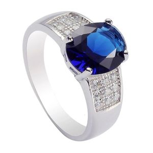 Eulonvan Charm 925 bagues de mariage en argent sterling Accessoires de bijoux pour femmes Zircon cubique bleu foncé S3706 Taille 6 7 8 9 10 240322