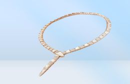 Europe America Designer Jewelry sets Fashion Lady Femmes Brass 18K Gold Setting Diamond Mother of Pearl Shape Wide Chain Dinner Colliers Oreilles 6012076