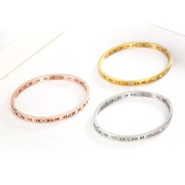 Europa Amerika Mode-sieraden 316L TiTitanium Klassieke Bangles Armbanden Voor Minnaar Polsband Wedding Bangle Rode Thanksgiving Day Armband geen doos