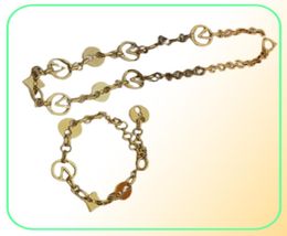 Europa America Fashion Jewelry Sets Lady Dames GoldsilverColor Metal Hollow Out V Initialen Bloem gek in Lock Choker ketting9004716