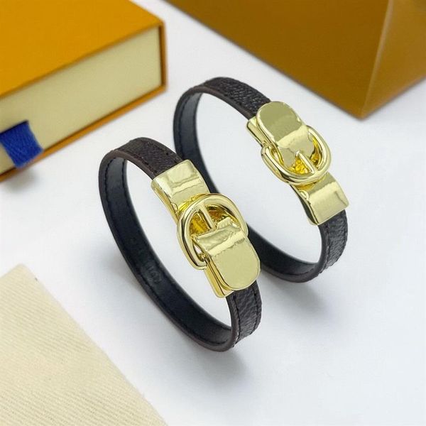 Europe Amérique Mode Hommes Dame Femmes Imprimer Fleur Design Bracelet En Cuir Bracelet Avec Or 18 Carats Gravé V Initiales Quatre Feuilles Flow261L