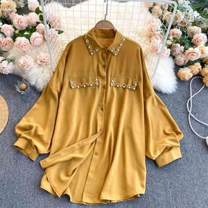 Europa Amerika lente en zomer chiffon blouse vrouwelijke revers bladerdeeg mouw losse dunne blusa kralen wild shirt C713 210506