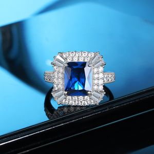 Europa en Amerika S925 Sterling Zilver Hoogwaardige trouwring Saffier Hoge koolstofsteen Grote diamanten luxe damessieraden