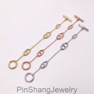 Europa en de Verenigde Staten verkopen sieraden koper Goldplated Smooth Pig Nose Day Ot Buckle Bracelet in drie kleuren