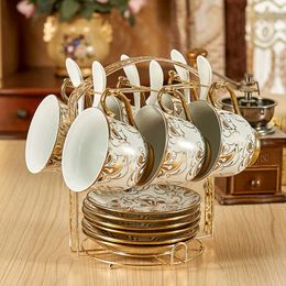 Europa Ceramic Tea British Side Bone China Coffee Cup Set met Dish Sugar Bow Ladvanced Porselein Home Teacup Gifts