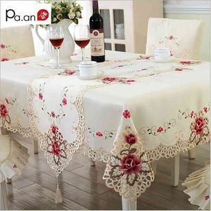 Europa Polyester Tafelkleed Geborduurde Bloemen Hollow Tafel Cover Rechthoekige Elegante Home Party Bruiloft Decoratie Pa.an 210626