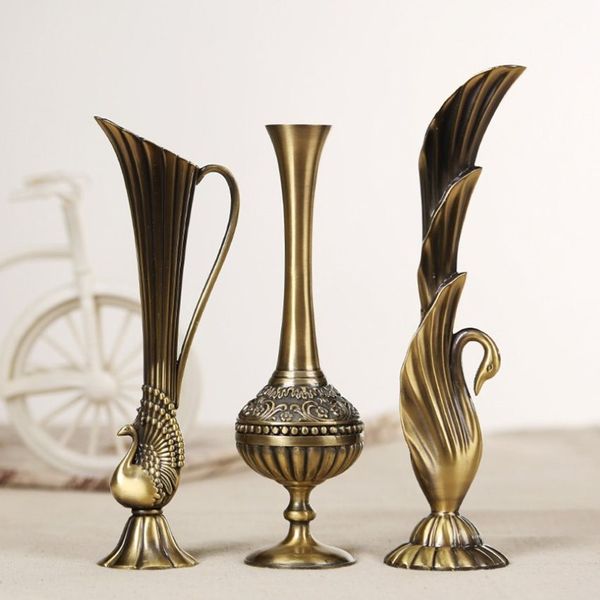 Europe rétro paon vase en alliage métallique or bronze petits vases artisanat table antique moderne décoration de la maison fleur bouteille cruche T20070265s