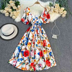 Europa stijl zomer vrouwen bladerdeeg korte mouw bloemen print mode hoge taille jurk vrouwelijke vakantie feestjurken 210428