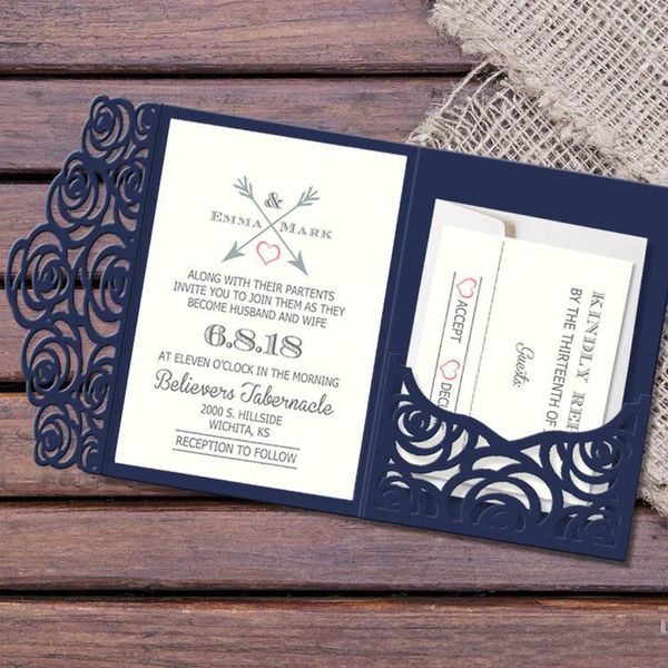 Tarjetas de inviacion de boda huecas del láser europeo 2018 Invitaciones de la personalización con el envolvente accesorio de boda en blanco interno impreso
