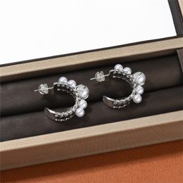 Pendientes de perlas en forma de C de medio círculo, diseño de moda europea/americana, temperamento de aguja de plata S925, joyería que combina con todo