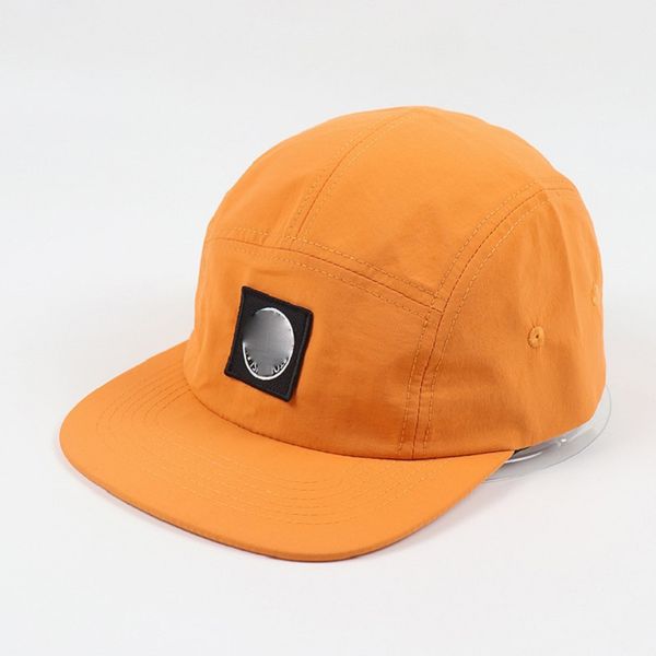 Chapeaux d'alphabet européens et américains en gros casquettes de baseball casquettes pour hommes dames pare-soleil chapeau plat hip hop.