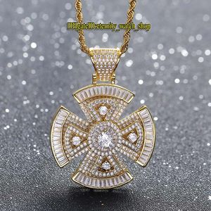 Européen et Américain CZ Diamant Hommes Pendentif Rotatif Croix Pendentif Carré Rond Diamant Mixte Incrusté Hiphop Hipster Hip Hop Accessoires