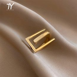 Europese en Amerikaanse overdrijving titanium stalen gouden geometrische element open ringen voor vrouw mode Koreaanse sieraden