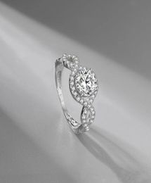 Europese en Amerikaanse Mode S925 Zilveren Prachtige Ring Micro-incrusted Diamond Uitgeholde Luxe Elegante Vrouwelijke Sieraden Gift8926247