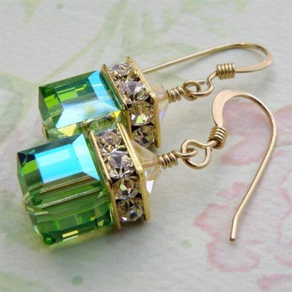 Européen et américain plaqué or naturel vert Cube Olivine boucles d'oreilles bijoux en métal carré à la mode cerceau Huggie205x